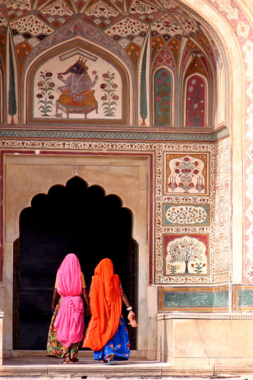 women in Jaipur, India